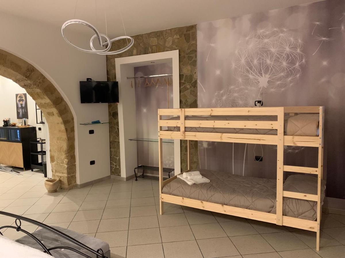 Al Vico Bartoli Suite Room Mazzarino Extérieur photo