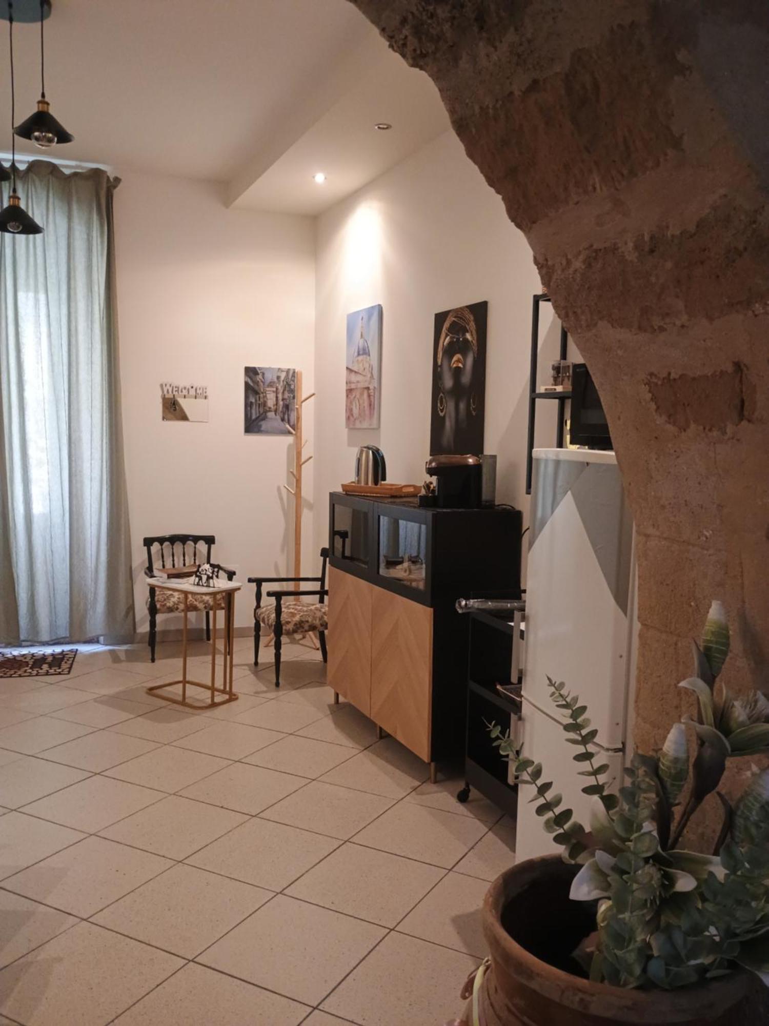 Al Vico Bartoli Suite Room Mazzarino Extérieur photo